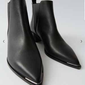 Acne Jensen Chelsea boot